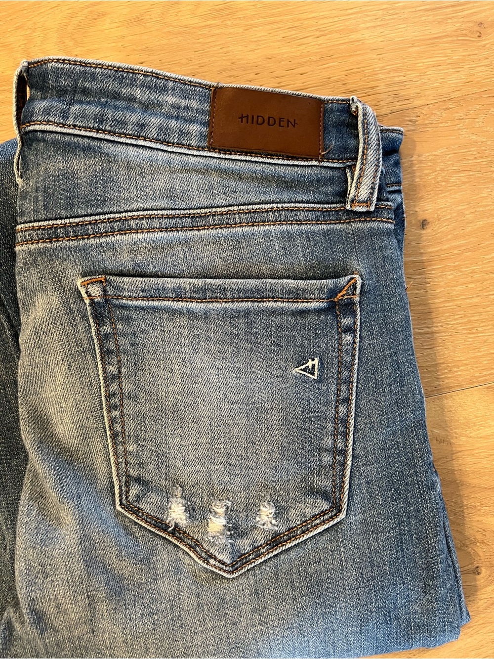 Hidden Women's Light Wash Skinny Jeans - Distressed Back Pocket